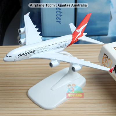 Airplane 16cm : Qantas Australia